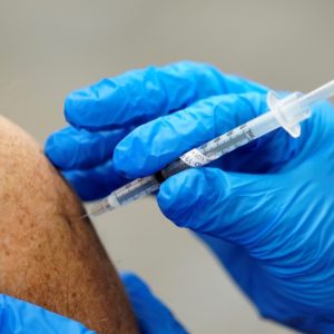 Macht die Impfung einen Arm magnetisch?